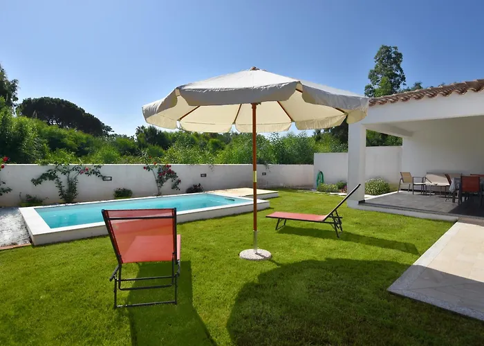 Ruja Lägenhet Àrbatax